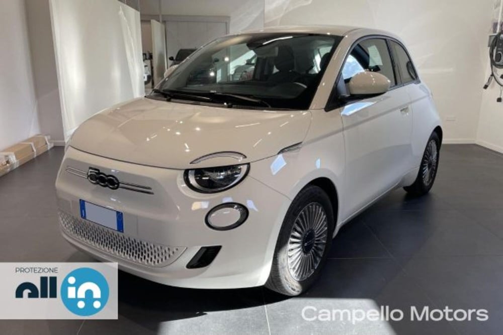 Fiat 500e usata a Venezia (3)