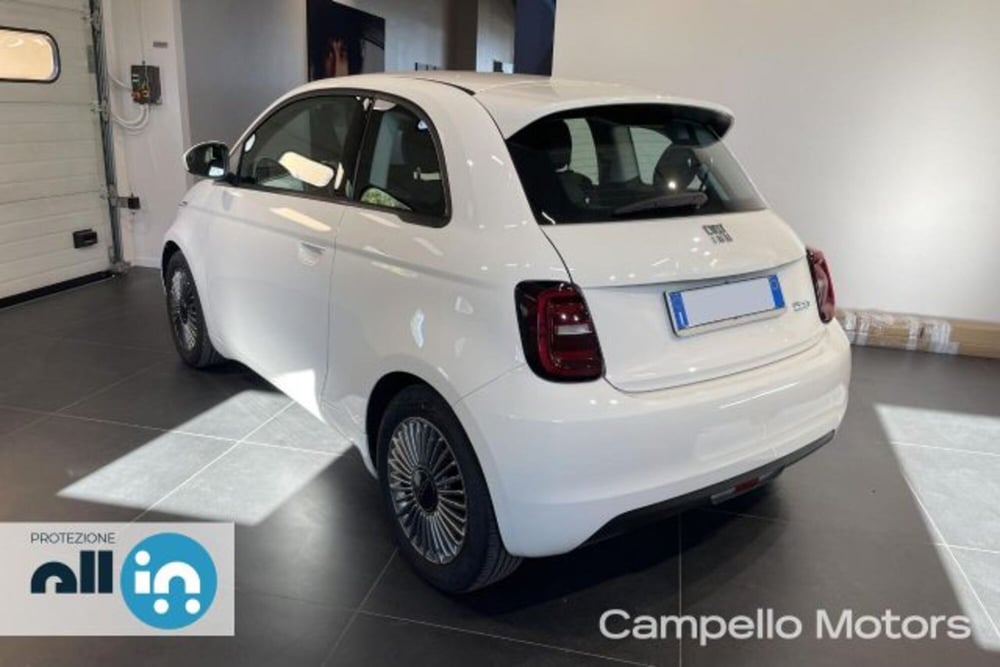 Fiat 500e usata a Venezia (4)