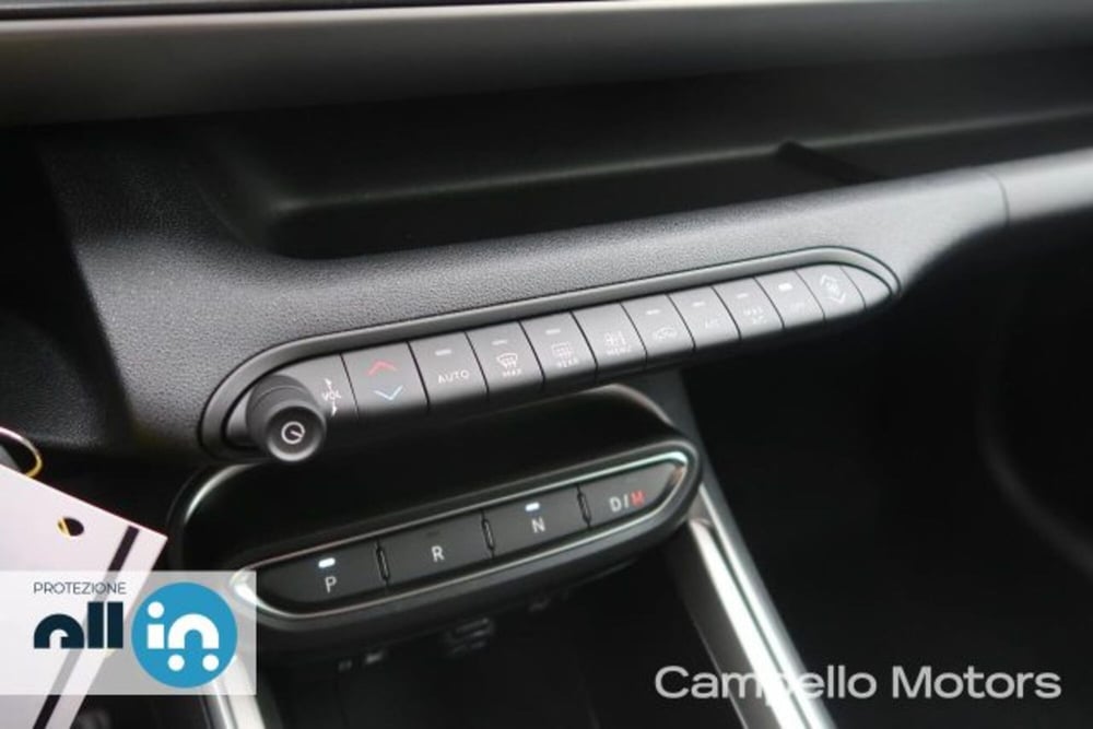Jeep Avenger nuova a Venezia (12)