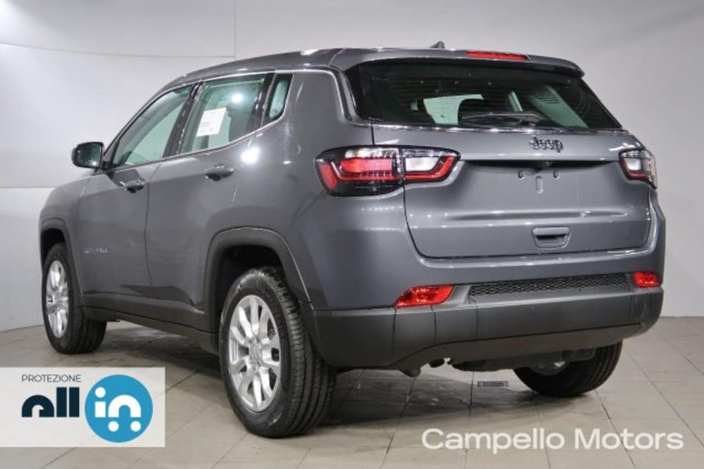 Jeep Compass nuova a Venezia (2)