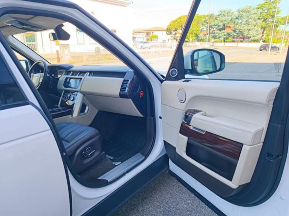 Land Rover Range Rover usata a Pisa (14)
