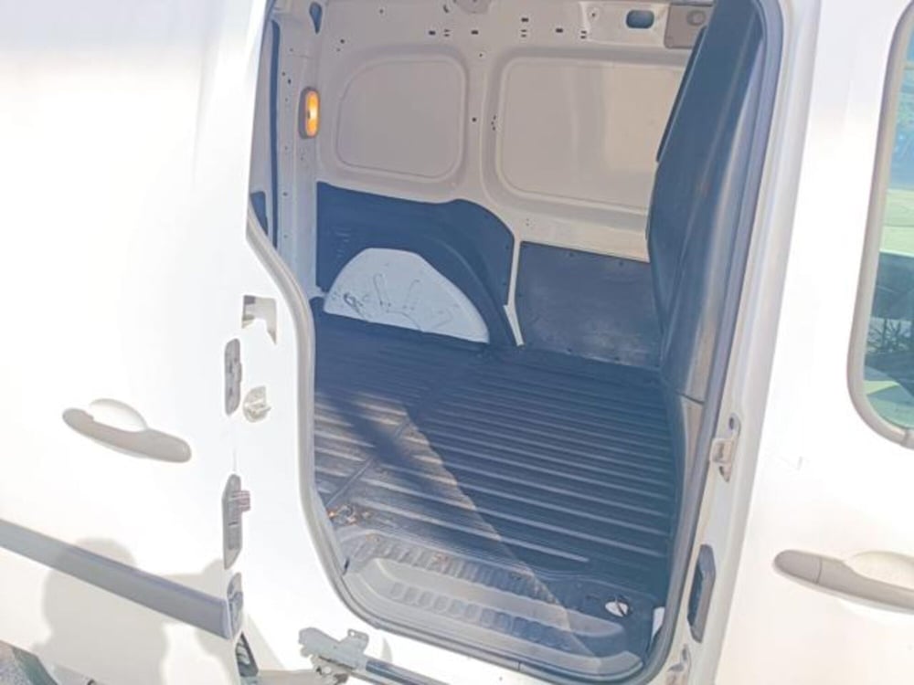 Renault Kangoo usata a Pisa (12)