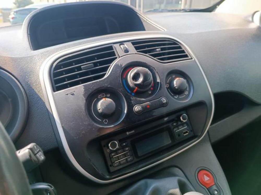 Renault Kangoo usata a Pisa (18)