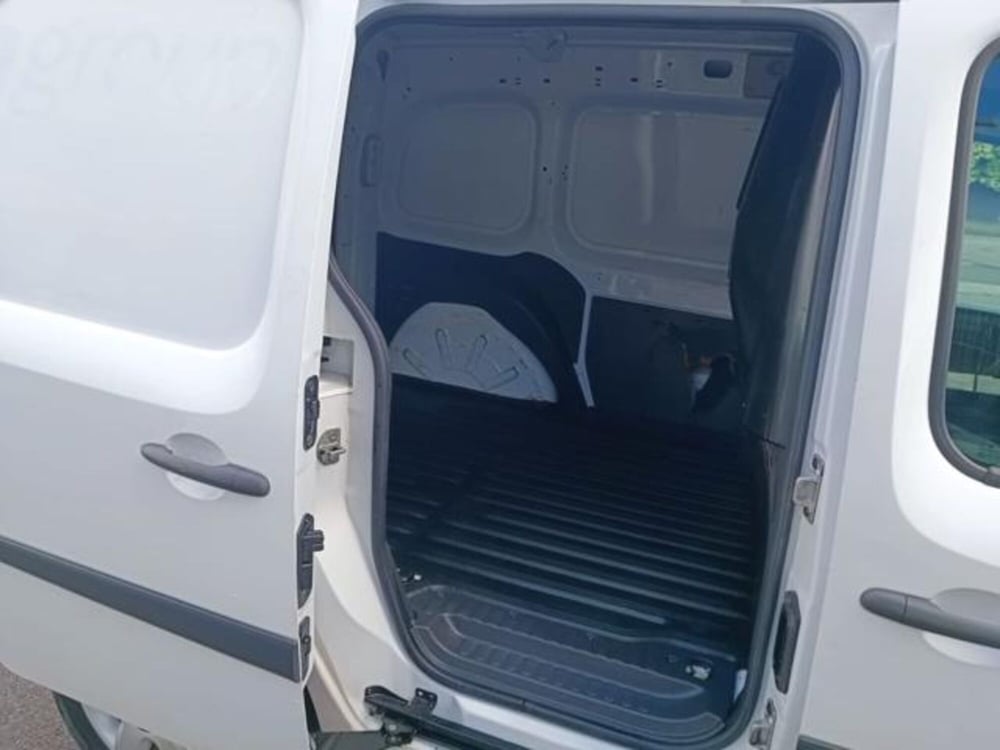 Renault Kangoo usata a Pisa (18)
