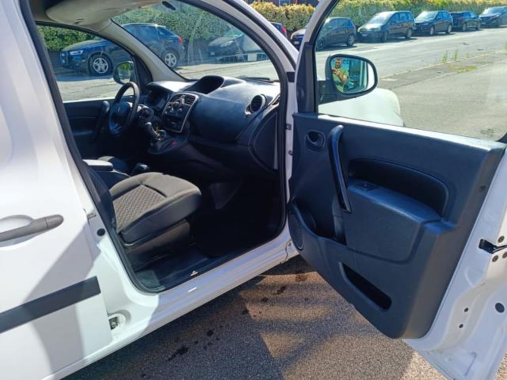 Renault Kangoo usata a Pisa (11)