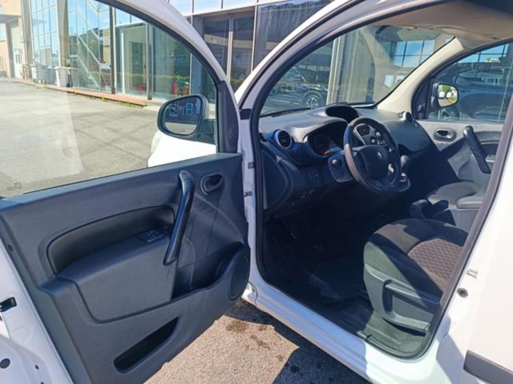 Renault Kangoo usata a Pisa (16)
