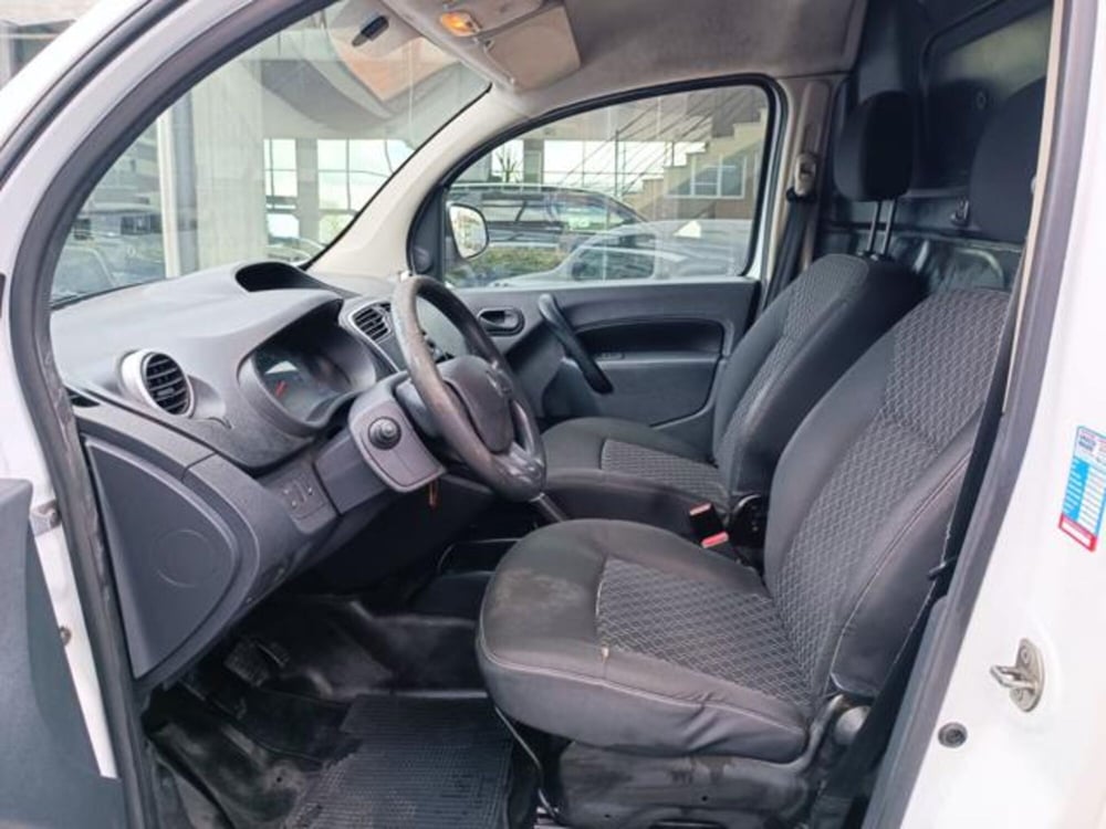 Renault Kangoo usata a Pisa (17)