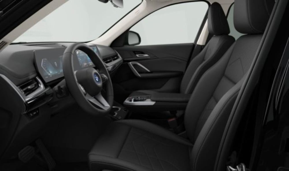 BMW iX1 nuova a Verona (3)