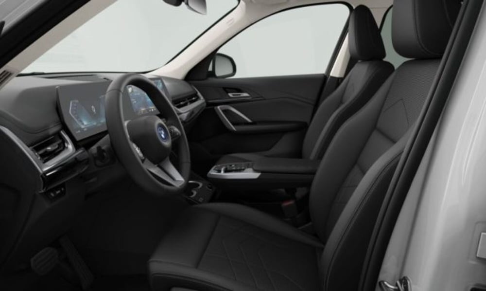 BMW iX1 nuova a Verona (3)