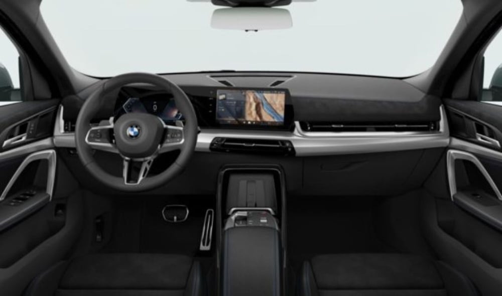 BMW X2 nuova a Verona (4)