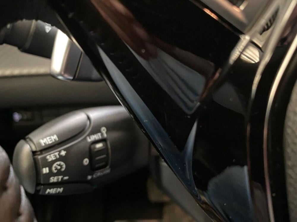 Peugeot 208 nuova a Torino (14)
