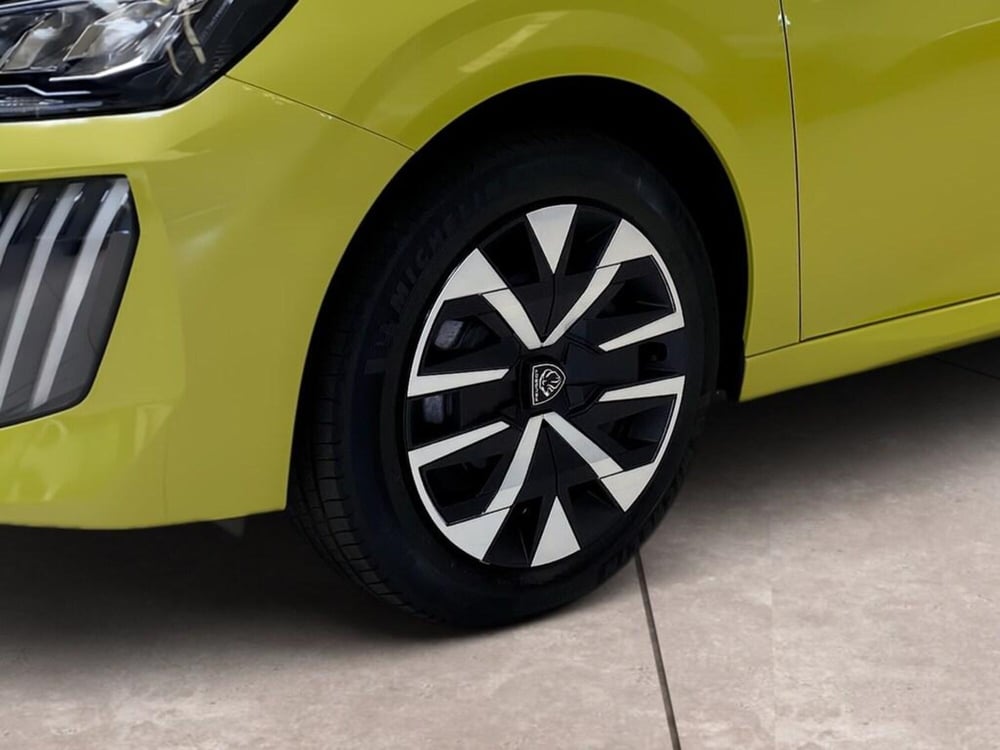 Peugeot 208 nuova a Torino (15)