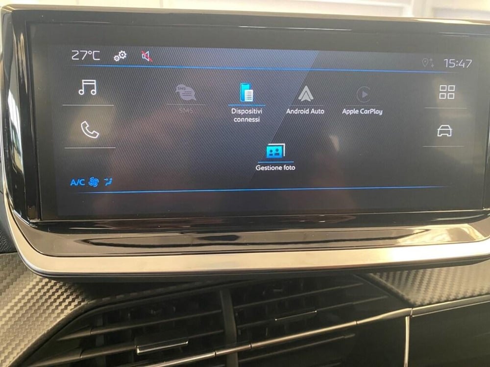 Peugeot 208 nuova a Torino (14)