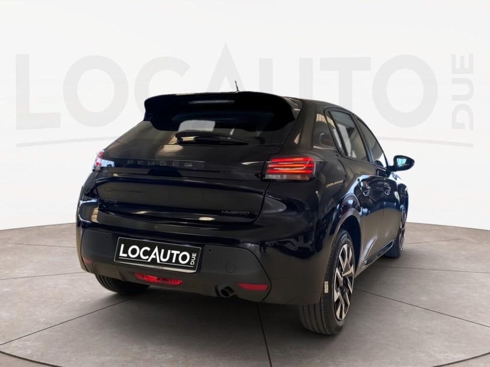 Peugeot 208 nuova a Torino (4)