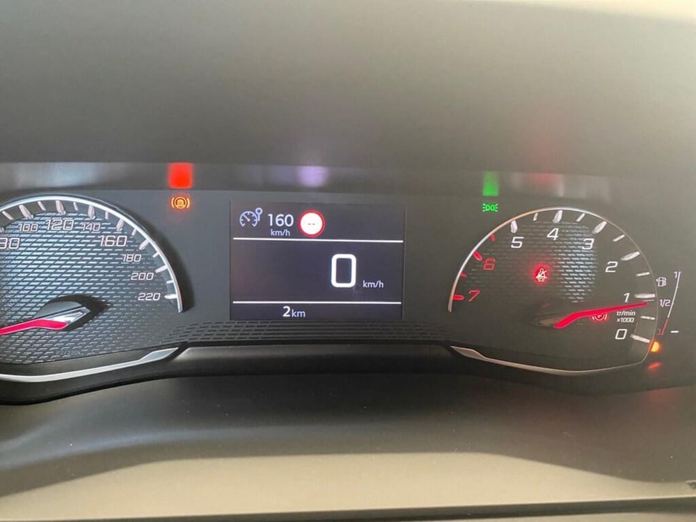 Peugeot 208 nuova a Torino (6)