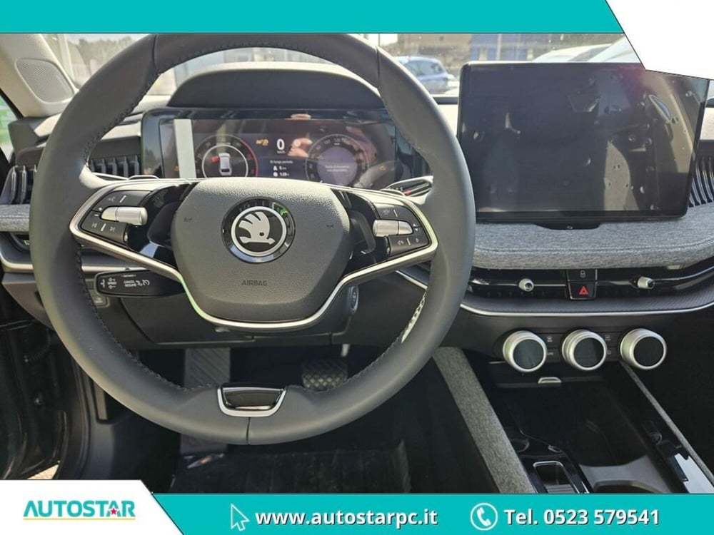 Skoda Superb nuova a Piacenza (11)
