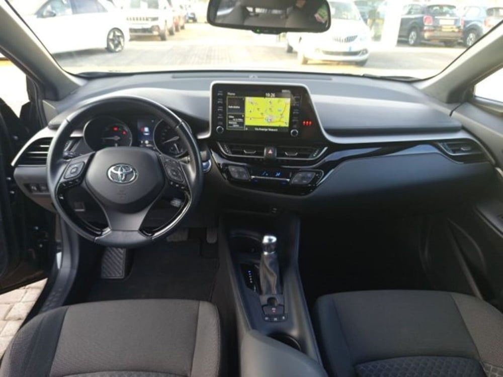 Toyota Toyota C-HR usata a Frosinone (17)