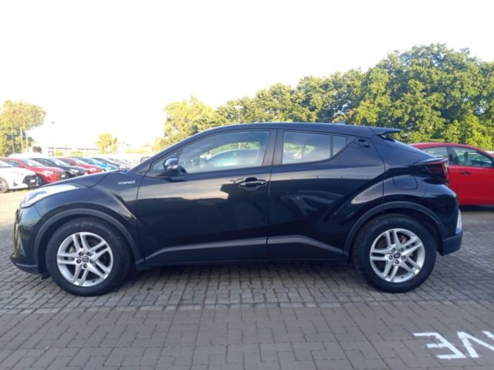 Toyota Toyota C-HR usata a Frosinone (3)