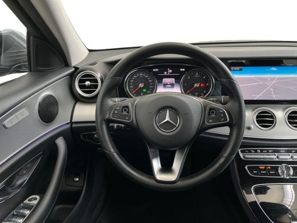Mercedes-Benz Classe E usata a Verona (11)