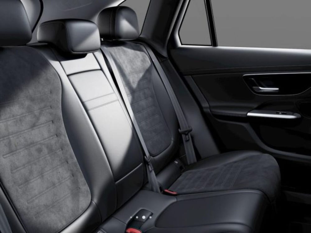 Mercedes-Benz GLC nuova a Verona (7)