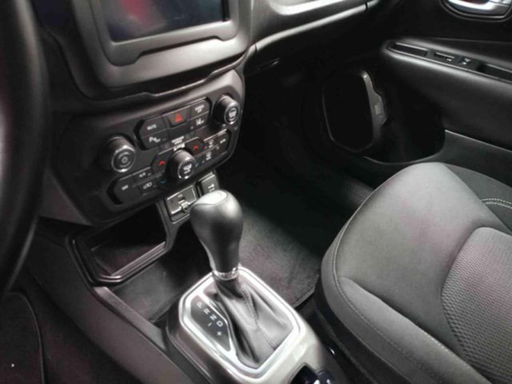 Jeep Renegade usata a Vercelli (13)