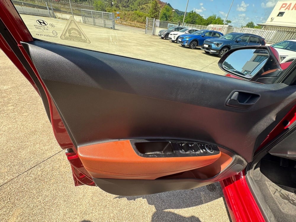 Hyundai i10 usata a Cosenza (11)
