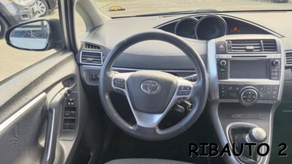 Toyota Verso usata a Cuneo (9)