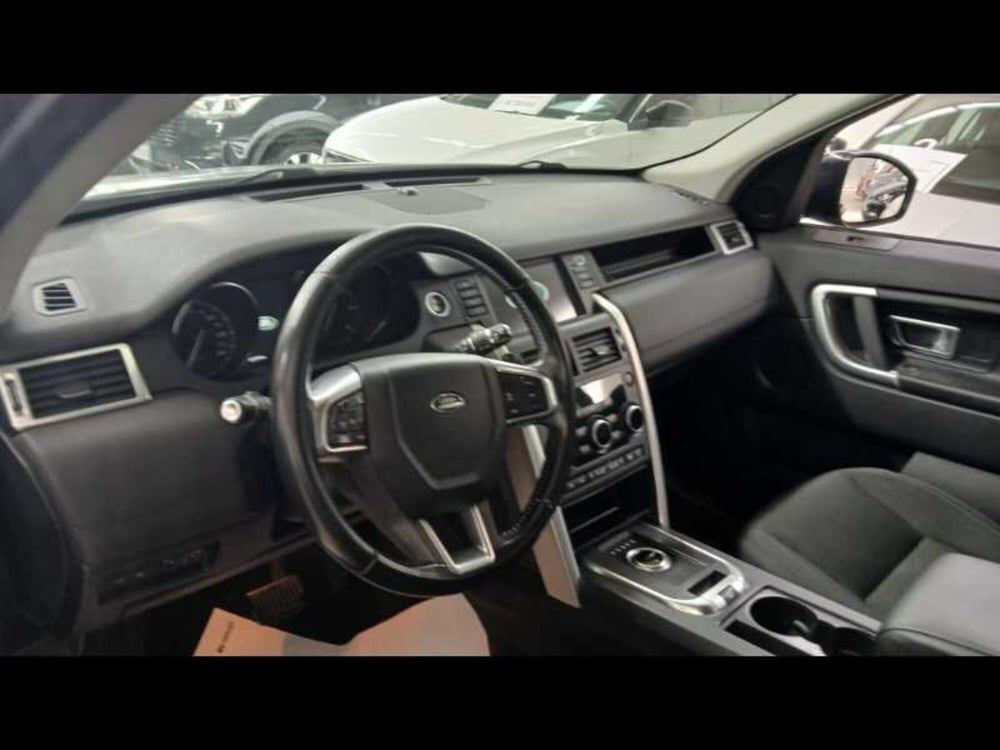 Land Rover Discovery Sport usata a Brindisi (13)