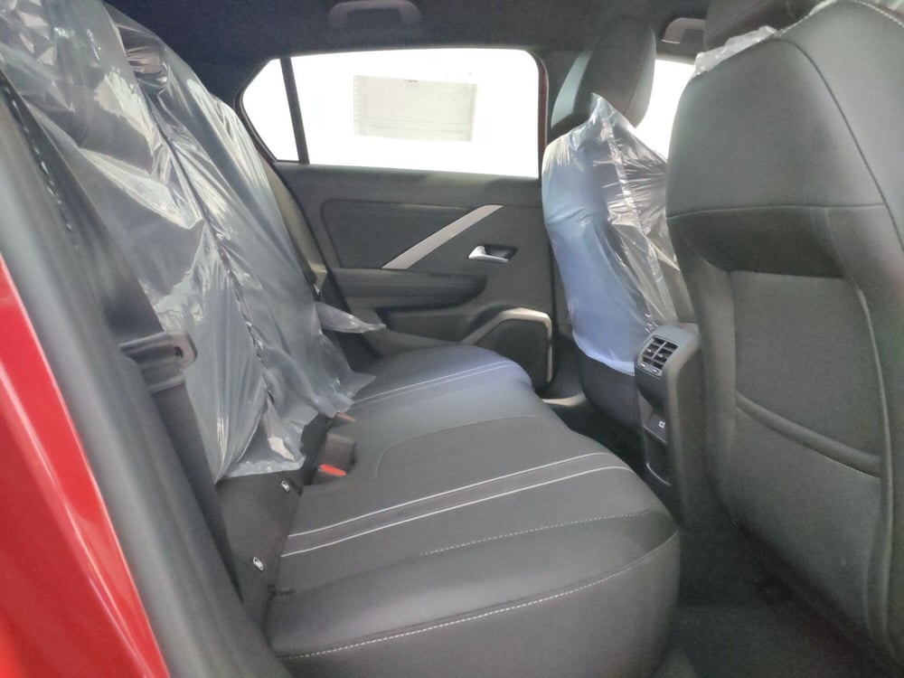 Opel Astra nuova a L'Aquila (14)