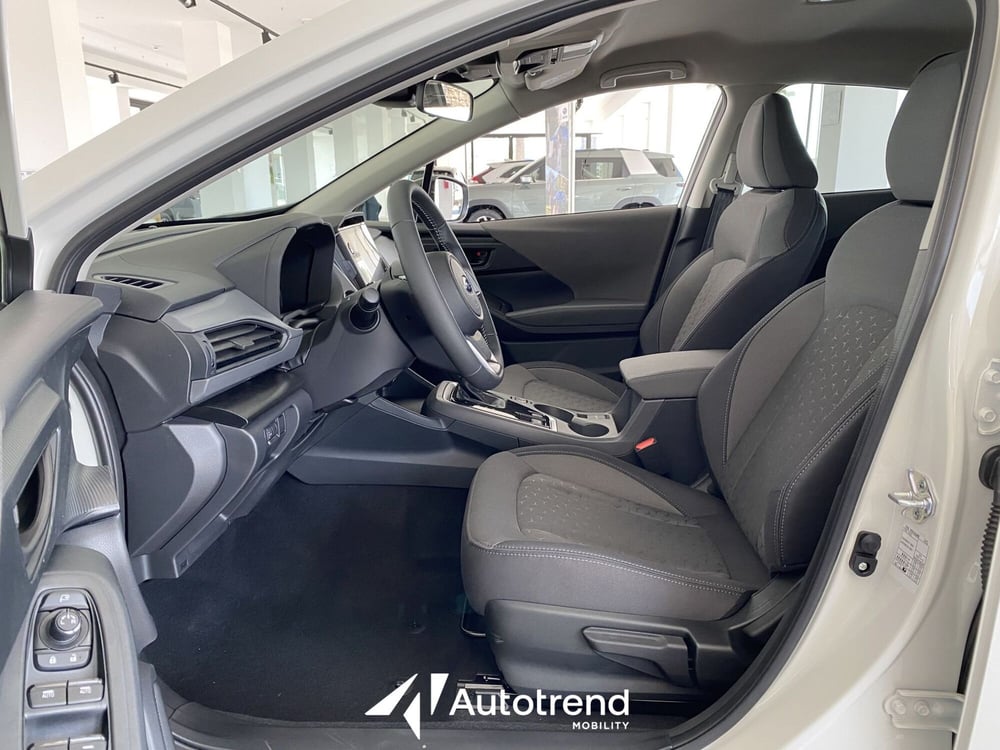 Subaru Crosstrek nuova a Bari (6)