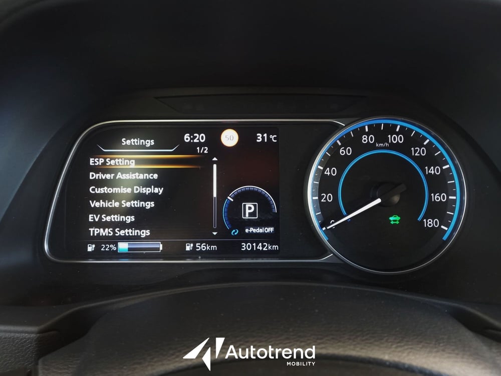 Nissan Leaf usata a Bari (11)