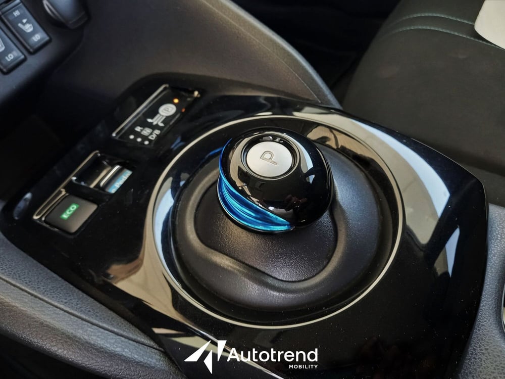 Nissan Leaf usata a Bari (17)