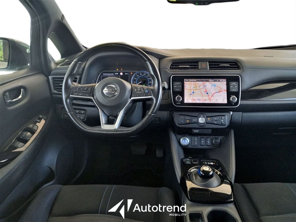 Nissan Leaf usata a Bari (7)