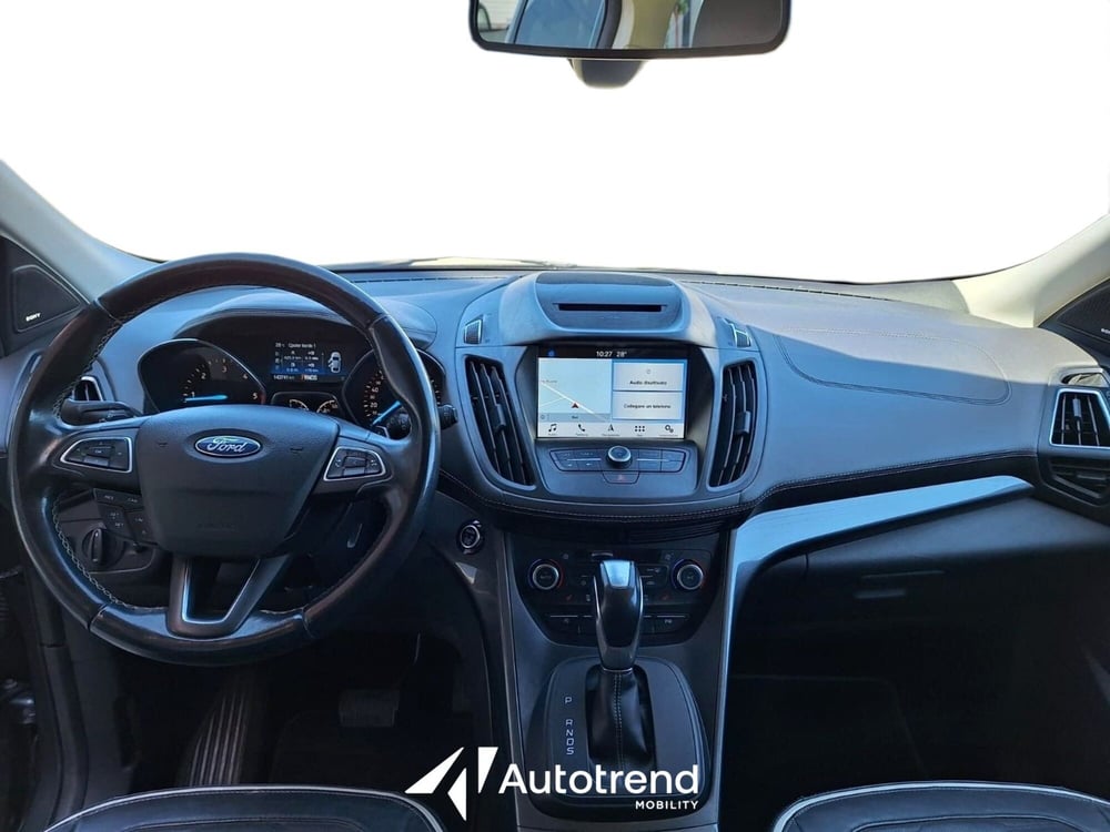 Ford Kuga usata a Bari (8)