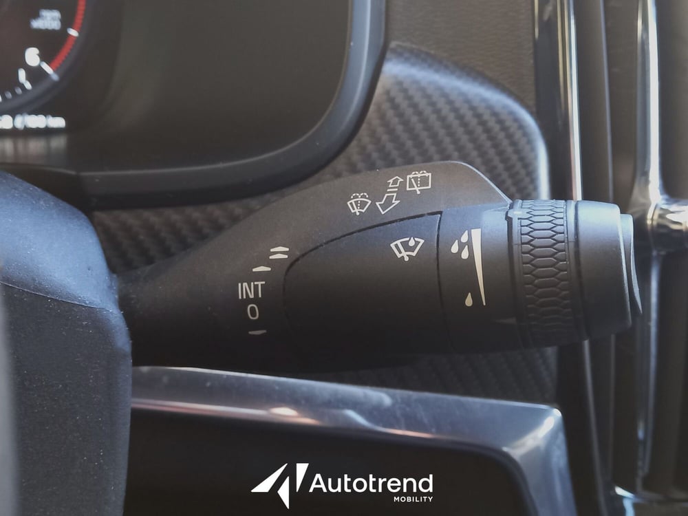 Volvo V90 usata a Bari (12)