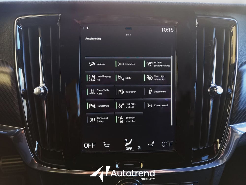 Volvo V90 usata a Bari (16)