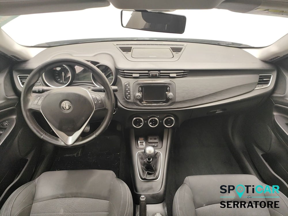 Alfa Romeo Giulietta usata a Como (14)