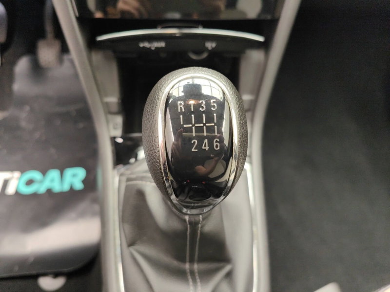 Opel Mokka usata a Como (12)