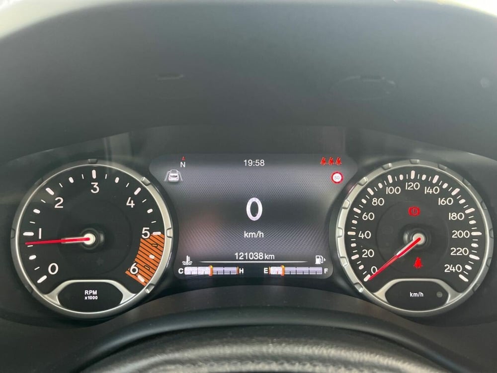Jeep Renegade usata a Sondrio (9)