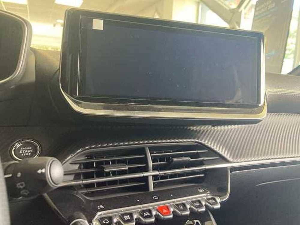Peugeot 208 nuova a Messina (10)