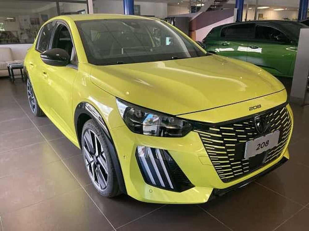 Peugeot 208 nuova a Messina (6)