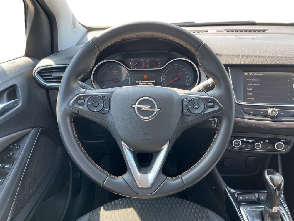 Opel Crossland X usata a Torino (12)