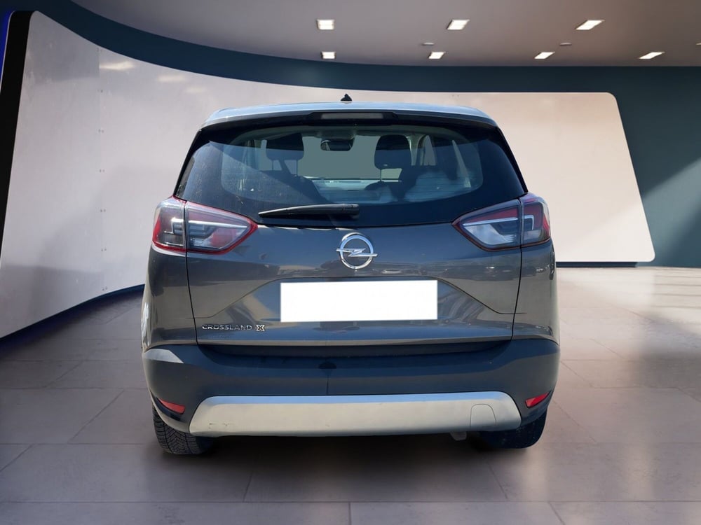 Opel Crossland X usata a Torino (6)