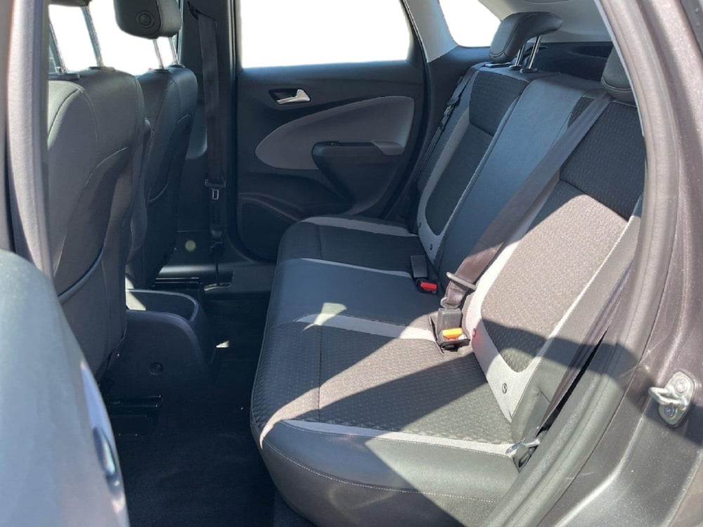 Opel Crossland X usata a Torino (9)