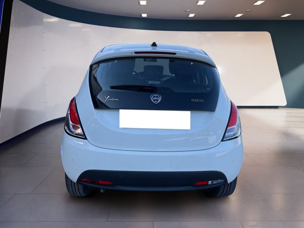 Lancia Ypsilon usata a Torino (6)