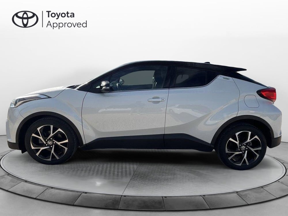 Toyota Toyota C-HR usata a Catania (3)