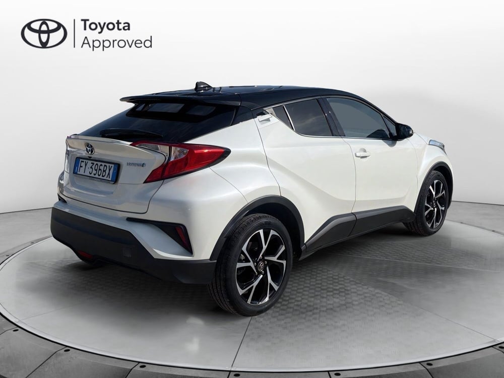 Toyota Toyota C-HR usata a Catania (4)