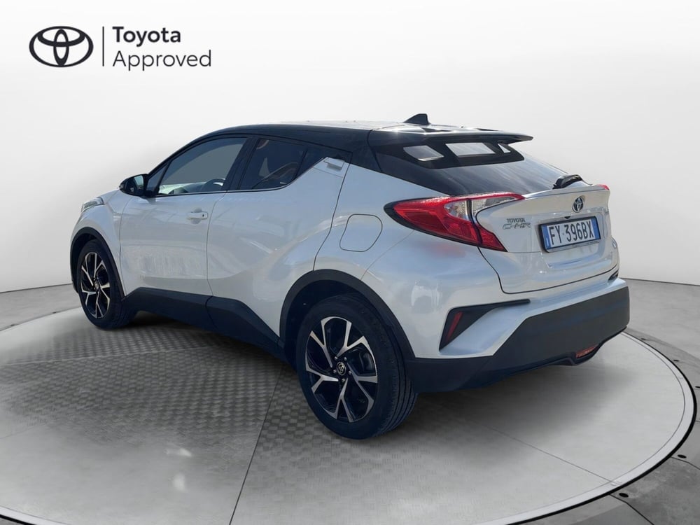 Toyota Toyota C-HR usata a Catania (5)