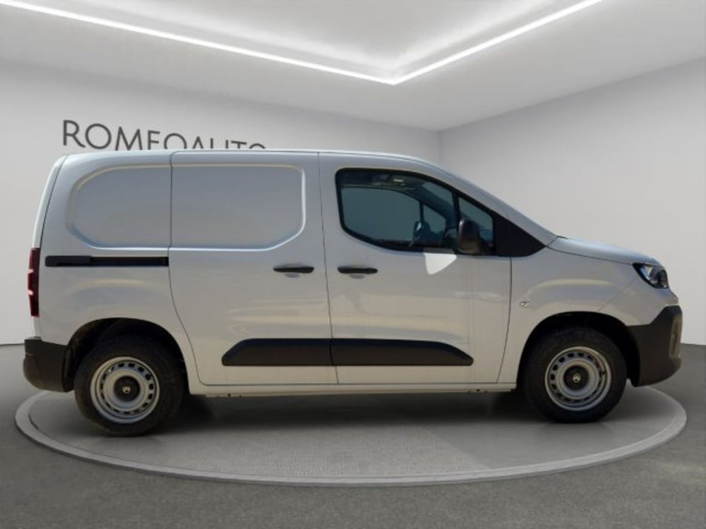 Citroen Berlingo nuova a Perugia (7)