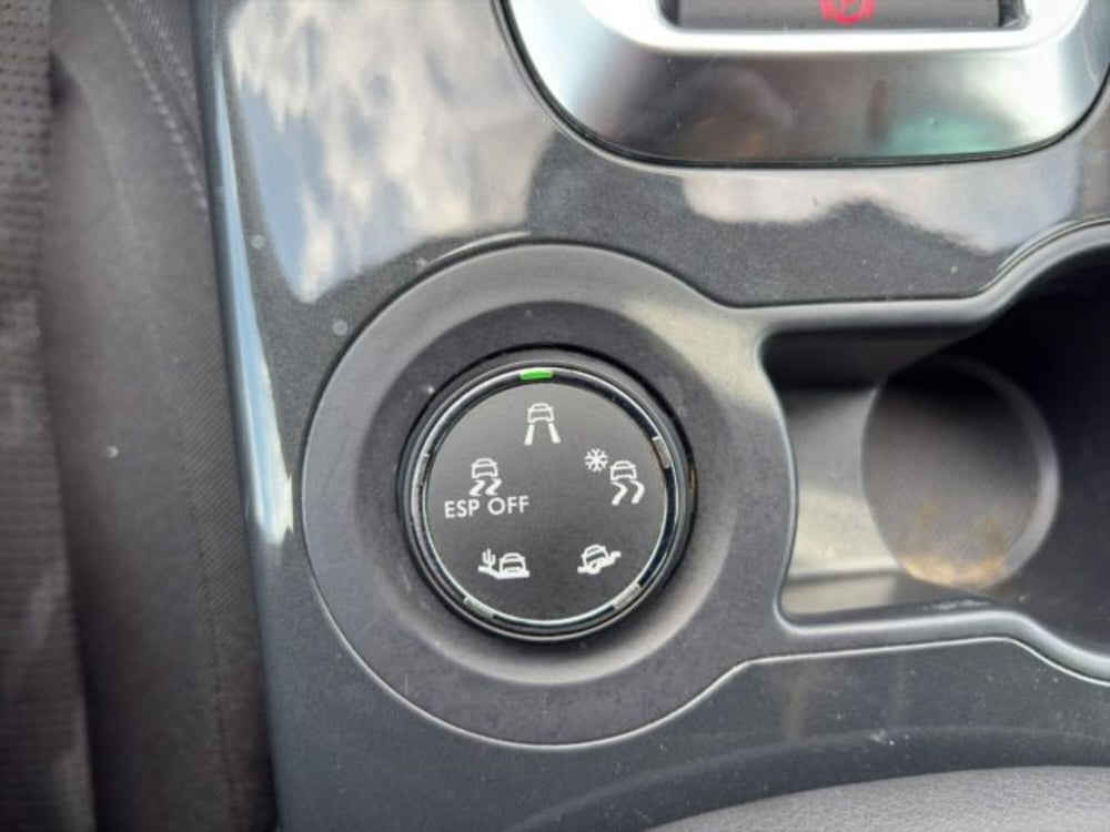 Peugeot 3008 usata a Perugia (18)
